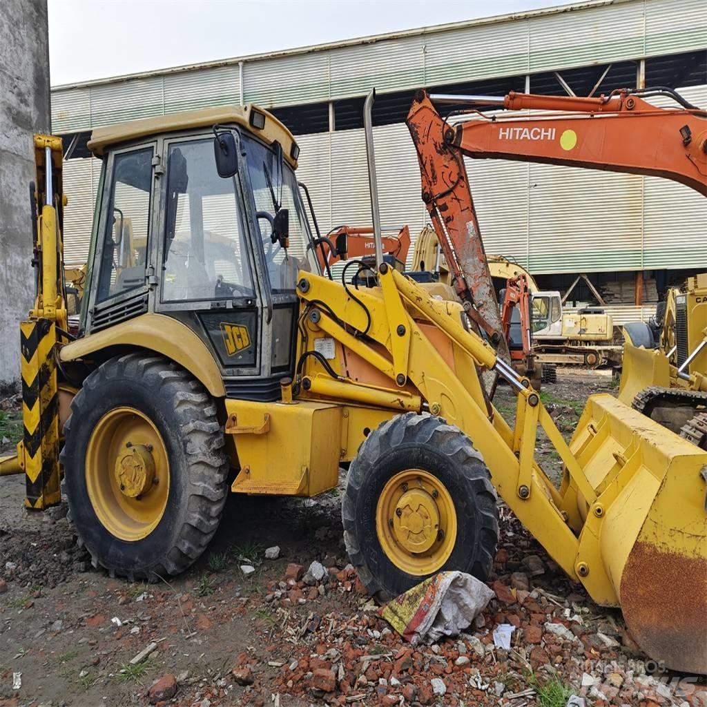 JCB 3 CX Товарач със заден ексватор