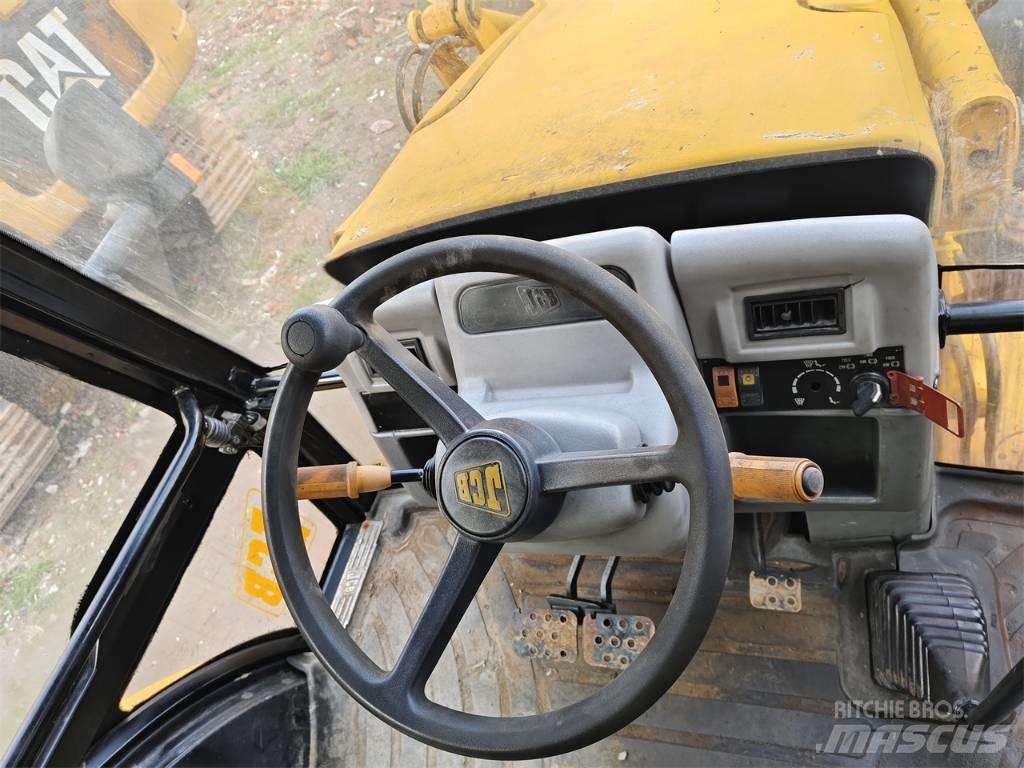 JCB 3 CX Товарач със заден ексватор