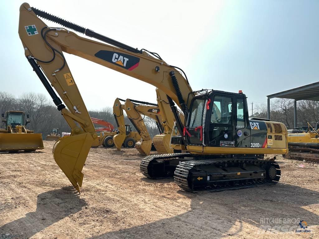 CAT 320D2L Верижен екскаватор