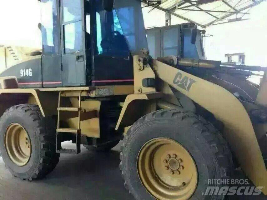 CAT 914G Колесни товарачи