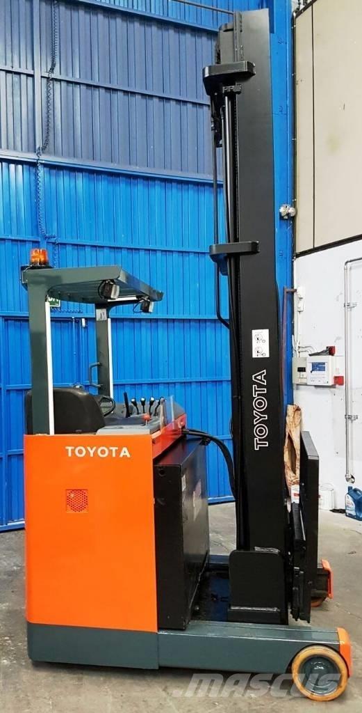Toyota 6 FBRE 14 Ретрак/ Високоповдигач с изместване на вилката напред