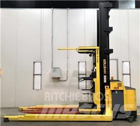 Hyster R30XMF2 Машини за комисиониране високоповдигачи