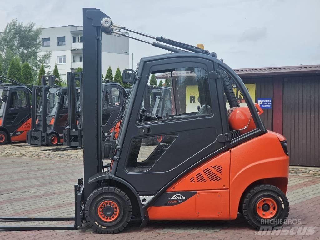 Linde H25T-02 Камиони с АГУ