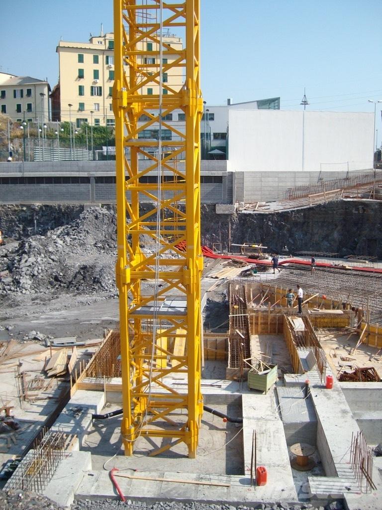 FM GRU TCK 2560 Мачтови кранове