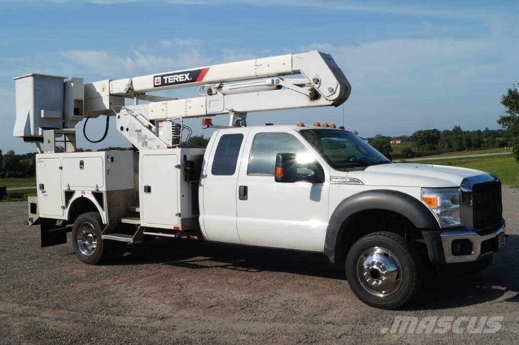 Ford F 550 XLT SD Моторизирани платформи с талига
