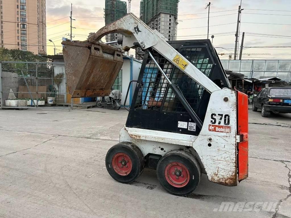 Bobcat S 70 Мини товарачи

