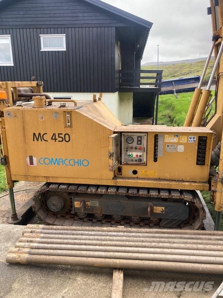Comacchio MC 450 Сондажни платформи за кладенци
