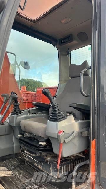 Doosan DX 140 LCR-3 Верижен екскаватор