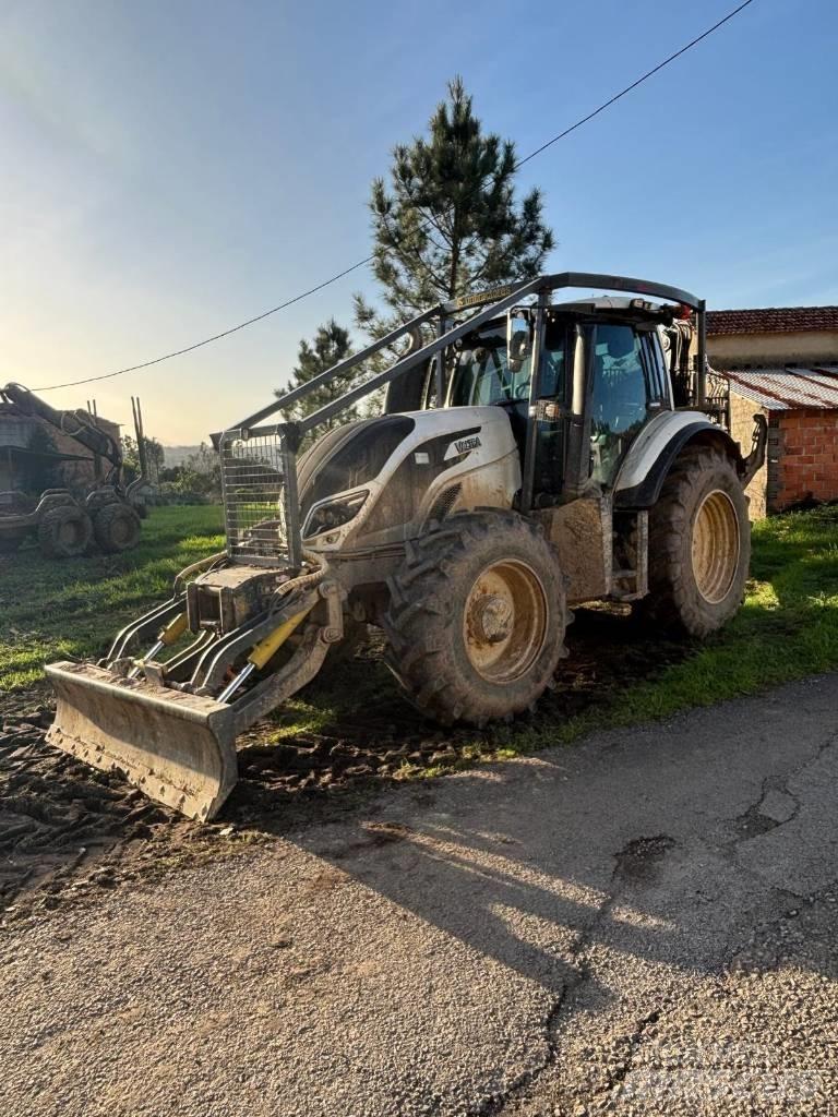 Valtra T 174 Форуардери