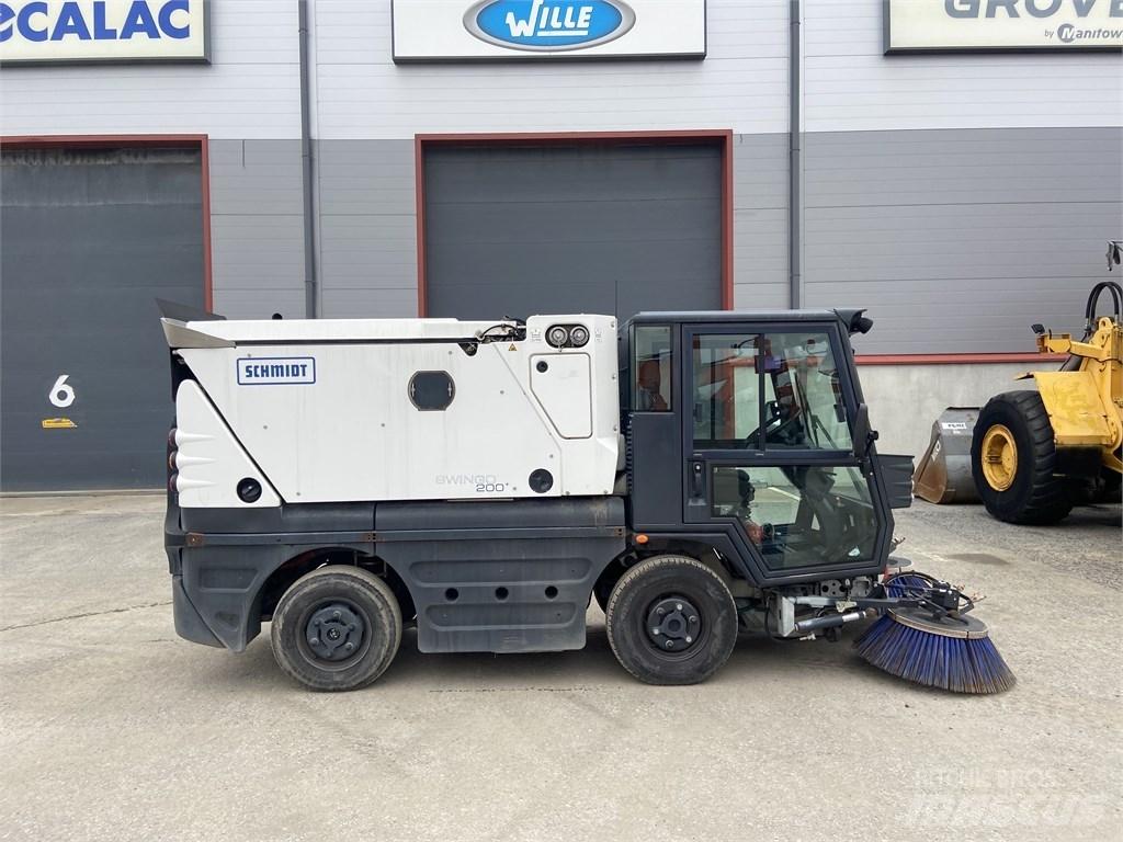 Schmidt Swingo 200 Автоматични метачки с четки