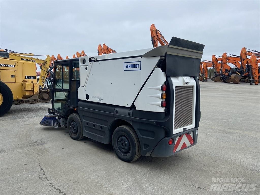 Schmidt Swingo 200 Автоматични метачки с четки