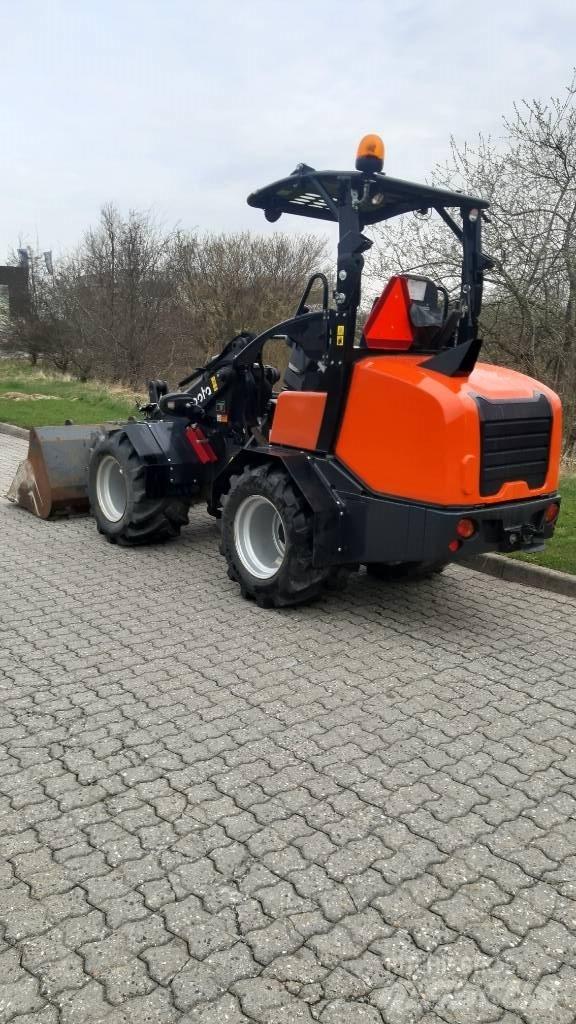 Kubota RT280-2 Мини товарачи