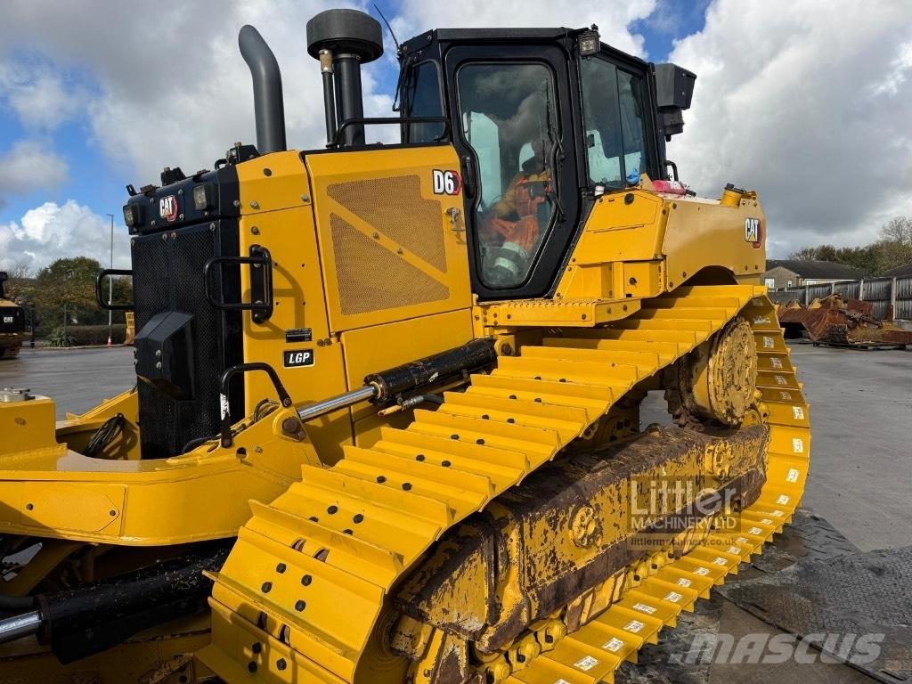 CAT D 6 LGP Верижни булдозери
