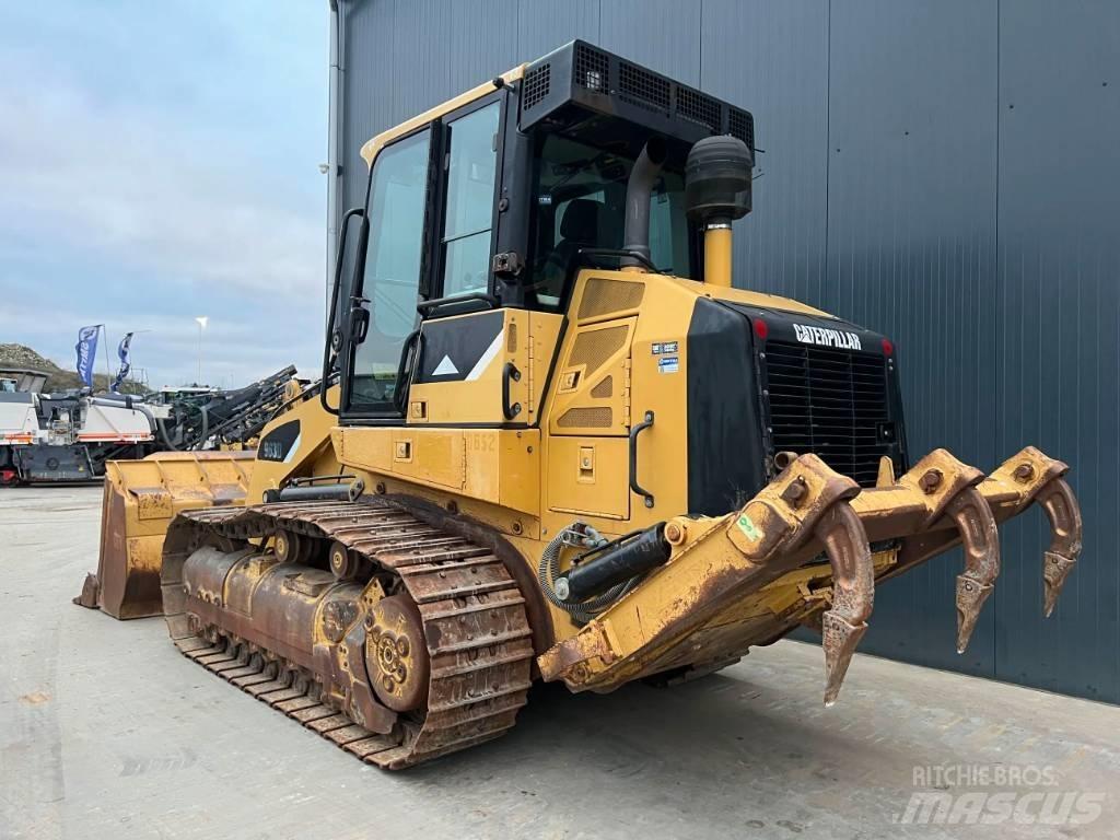 CAT 963D Верижен товарач