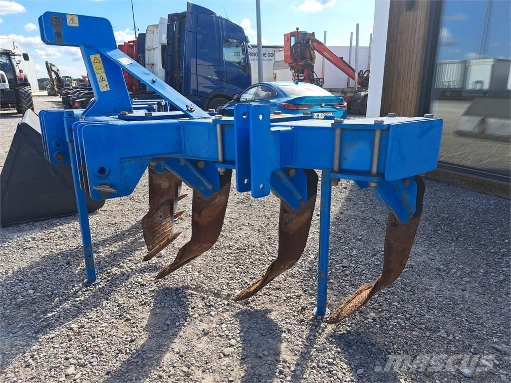 Mandam MGV6 3000 Гребла и сенообръщачки