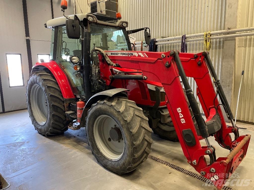 Massey Ferguson 5610 Трактори