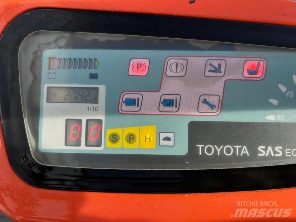 Toyota 7 FBEST 15 Електрически вилични кари-повдигачи