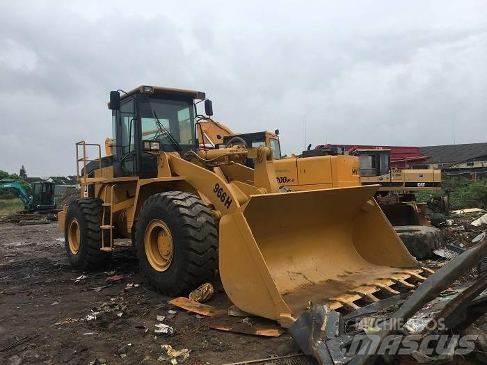 CAT 966H Колесни товарачи