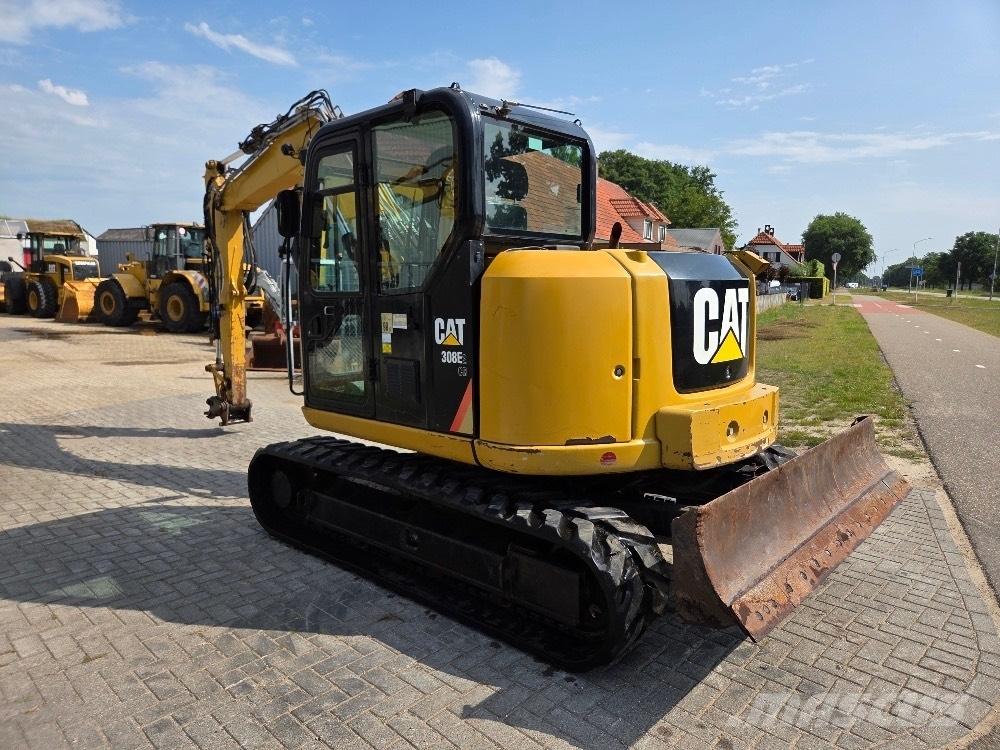 CAT 308E Средни екскаватори 7т - 12т