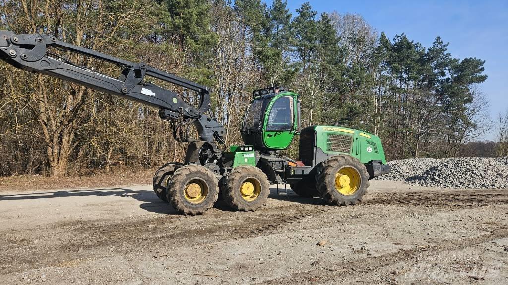 John Deere 1270 E Харвестери