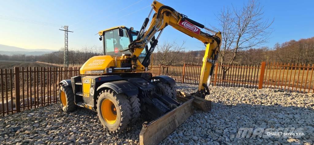JCB 110 W Hydradig Колесни екскаватори
