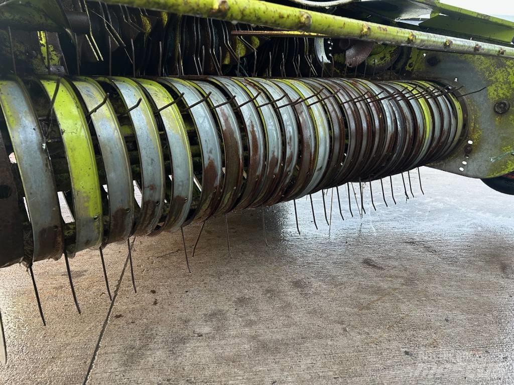 CLAAS 46 ROTO CUT Сламопреси за кръгли бали
