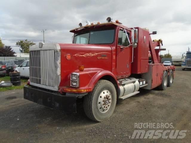 International 9300 Автомобили за пътна помощ