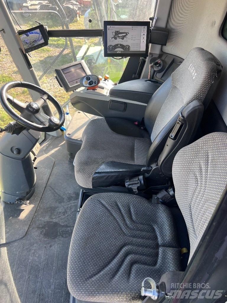 CLAAS Lexion 770 TT Комбайни