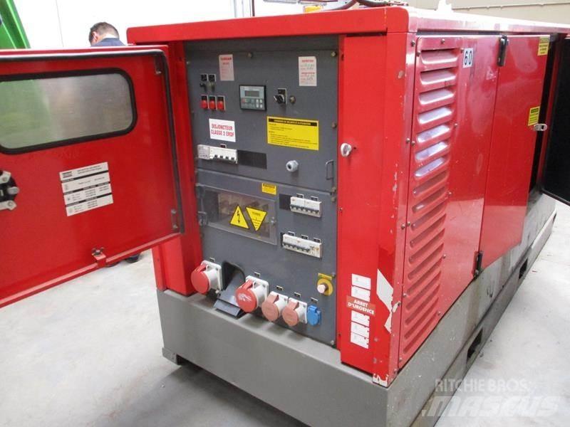 Atlas Copco QAS 60 Дизелови генератори
