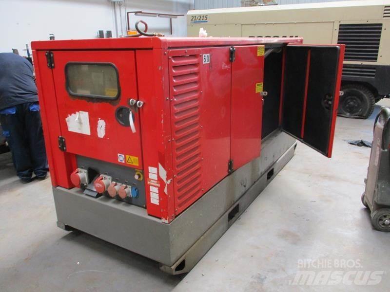 Atlas Copco QAS 60 Дизелови генератори
