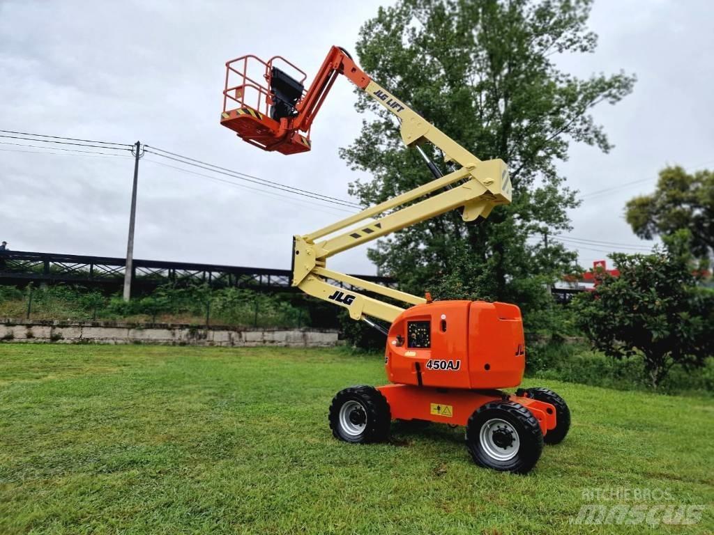 JLG 450 AJ Съчленени стрелови подемници
