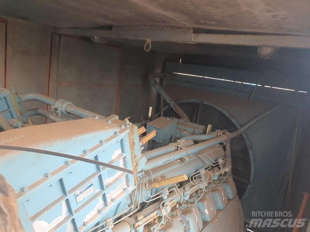  elverk 680kva Дизелови генератори
