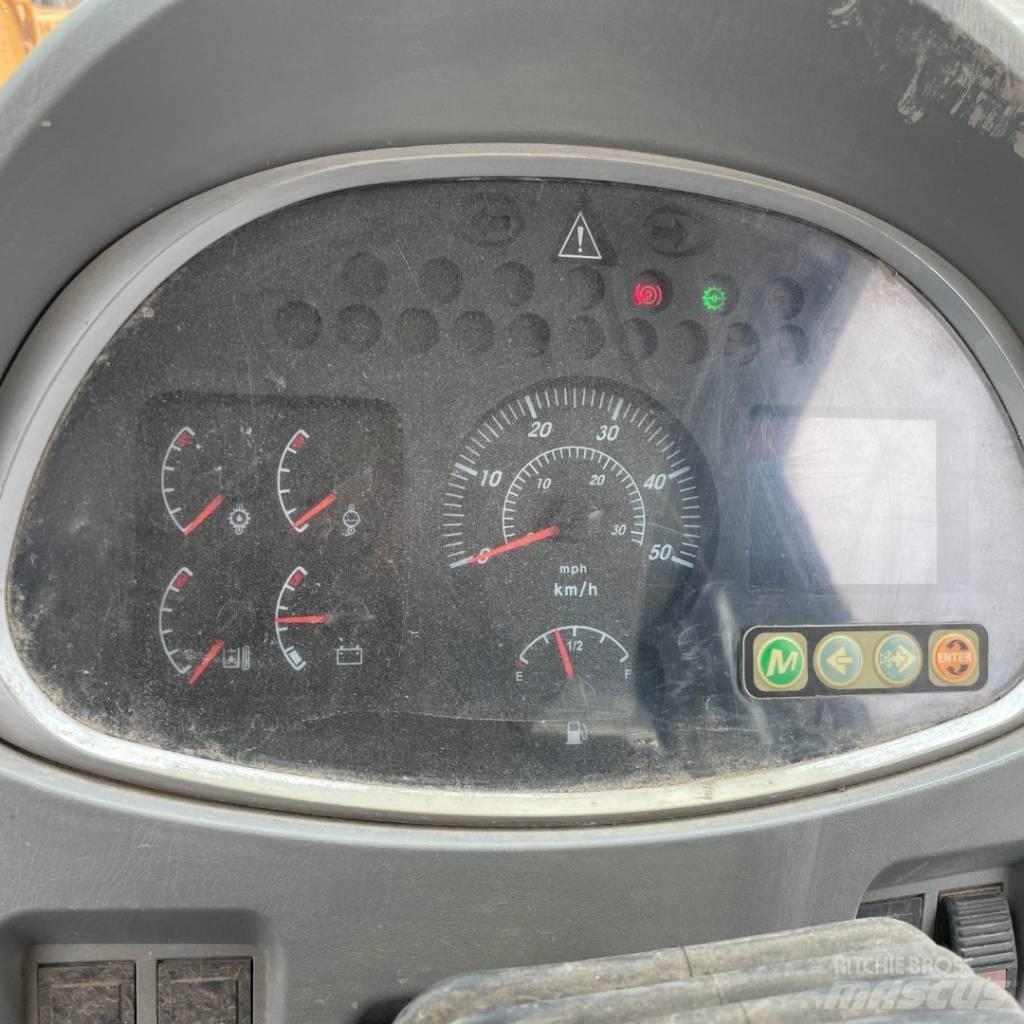 Hyundai HL 757-7 A Колесни товарачи