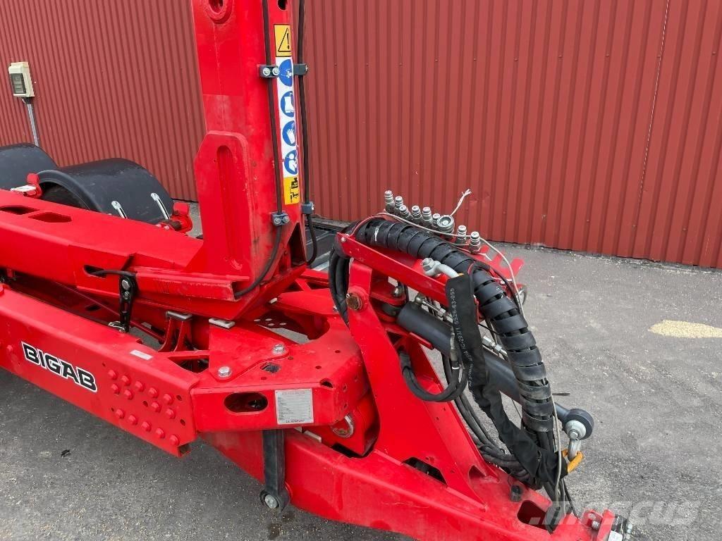 Bigab B 12 Ремаркета с кука