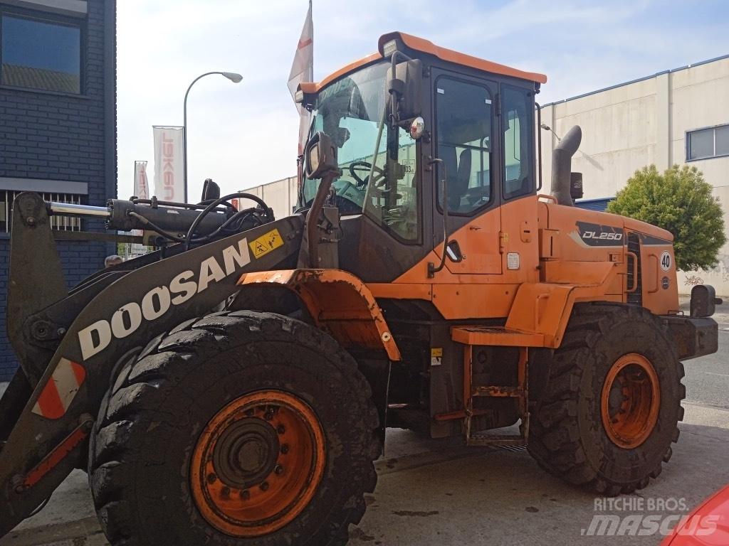 Doosan Dl250-5 Колесни товарачи