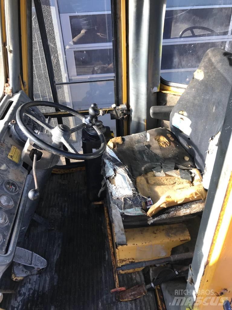 Hanomag 44D Колесни товарачи