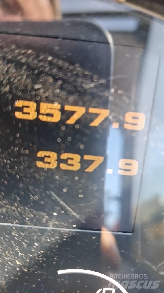JCB 535-140 Телескопични товарачи