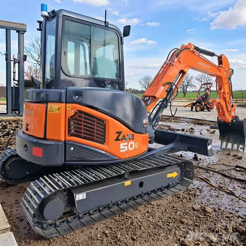 Hitachi ZX 50 U Мини екскаватори < 7 т