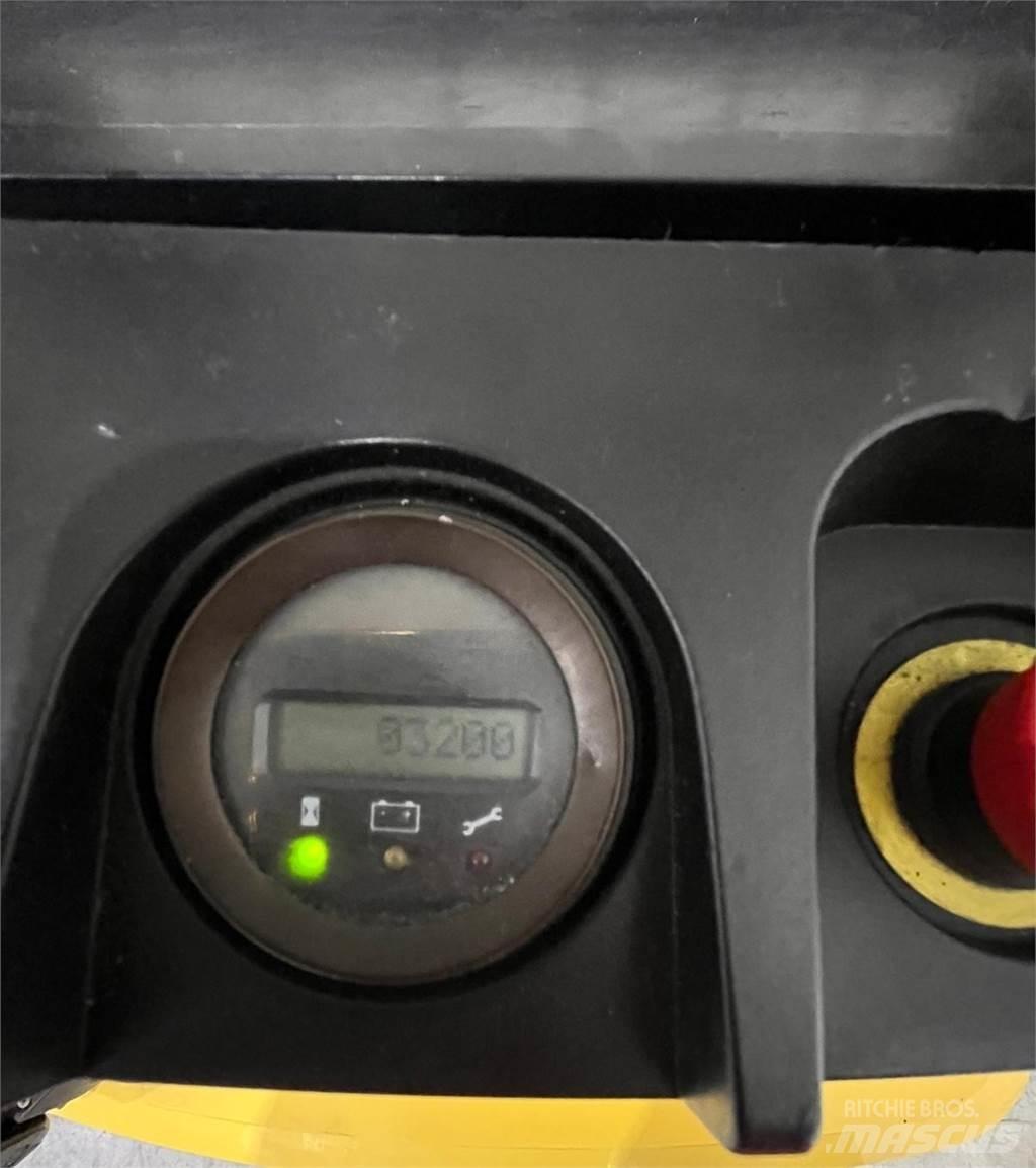 Hyster S1.2 Колички високоповдигачи с теглич