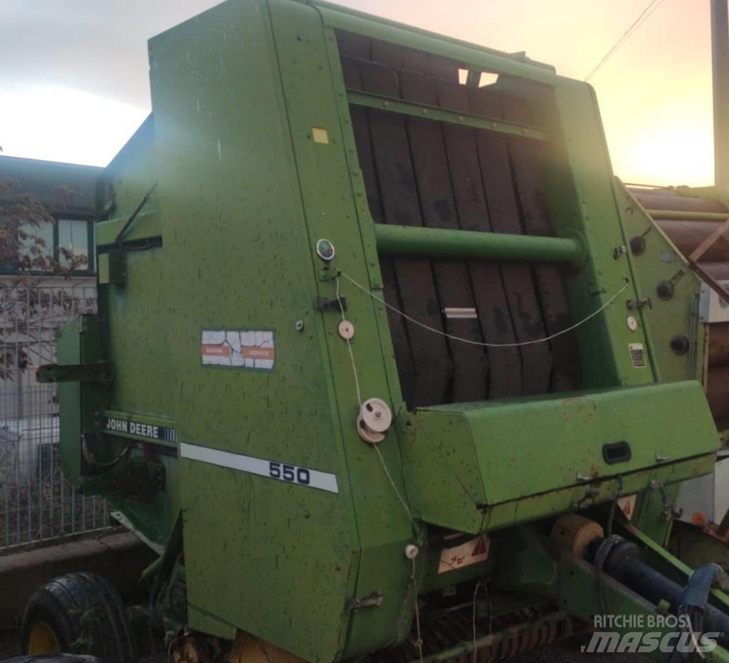 John Deere 550 Сламопреси за кръгли бали
