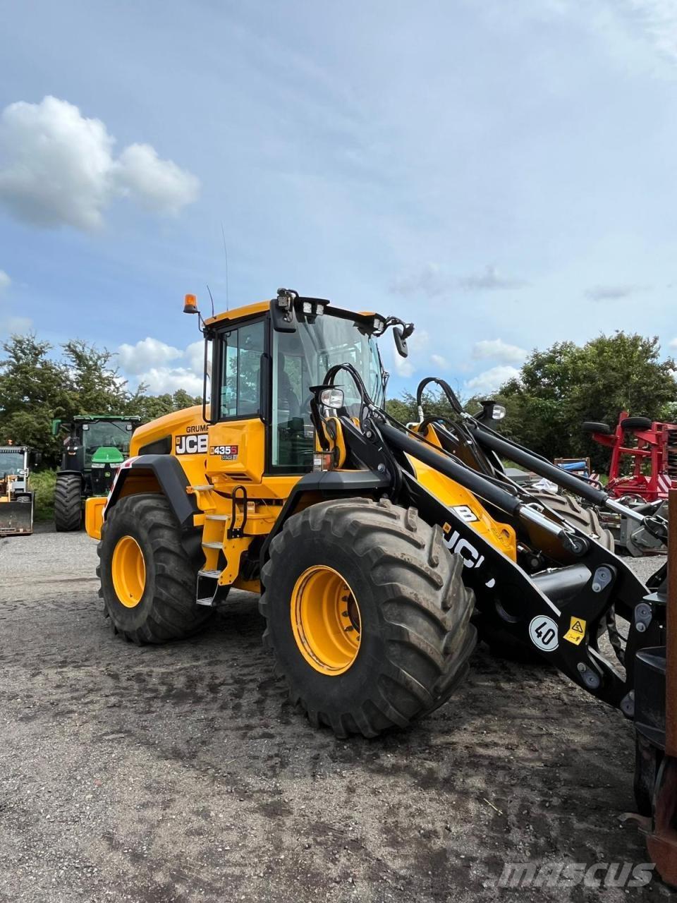 JCB 435 S Колесни товарачи