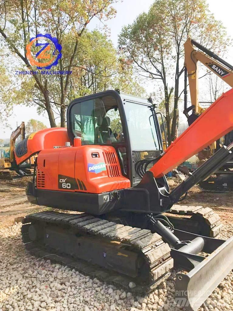 Doosan DX 60 Мини екскаватори < 7 т