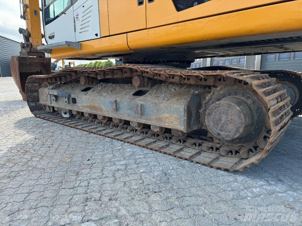 Liebherr R946 LC Верижен екскаватор