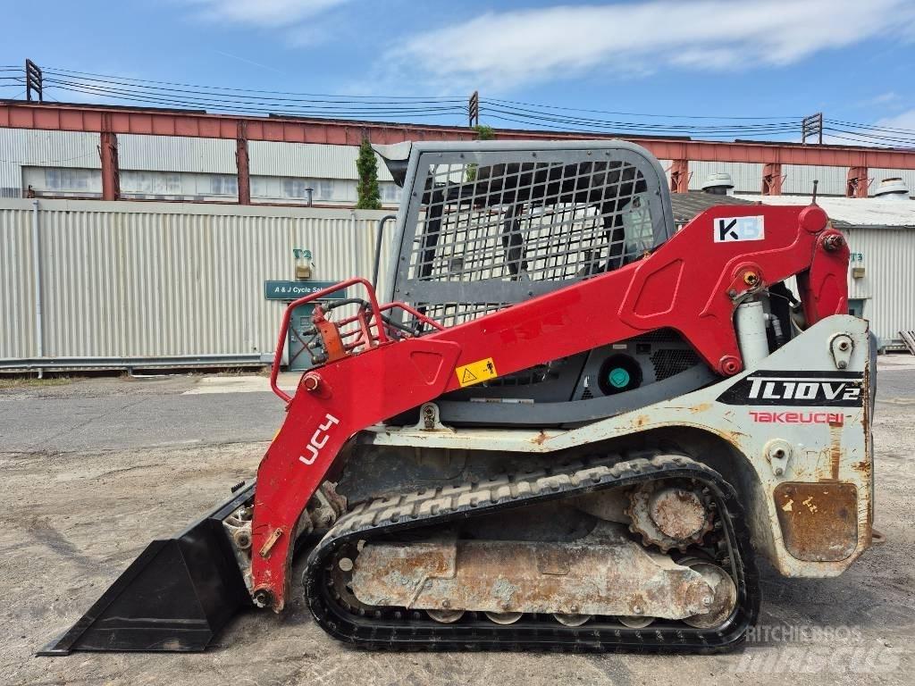 Takeuchi TL10 Мини товарачи

