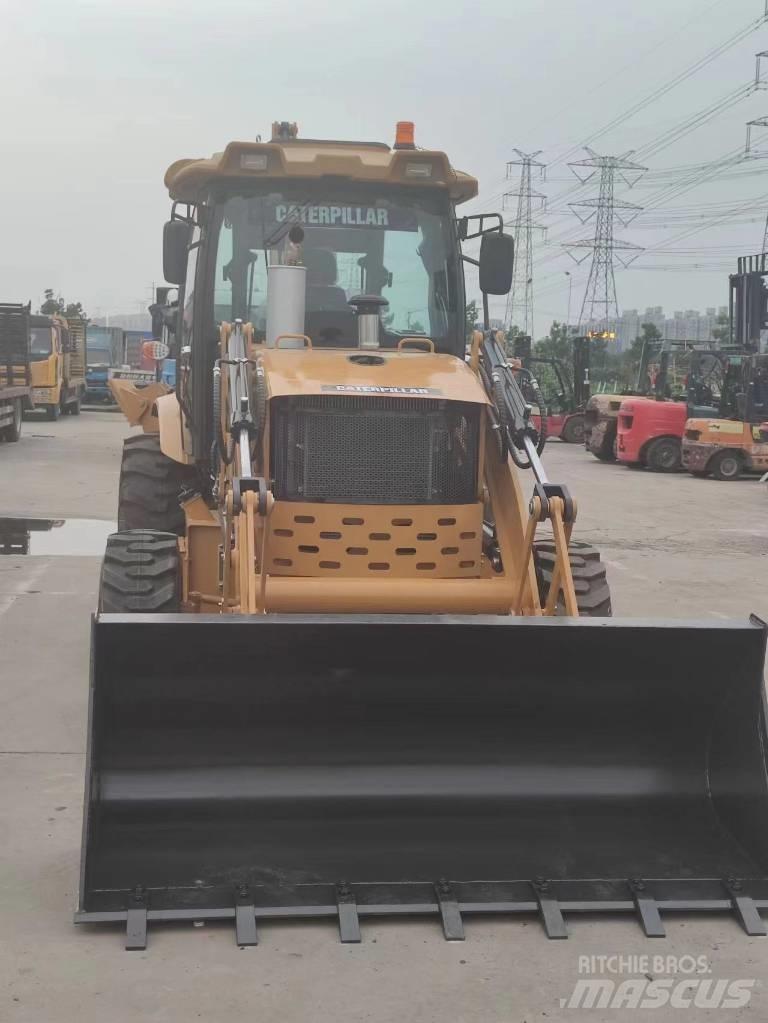 CAT 420 F Товарач със заден ексватор