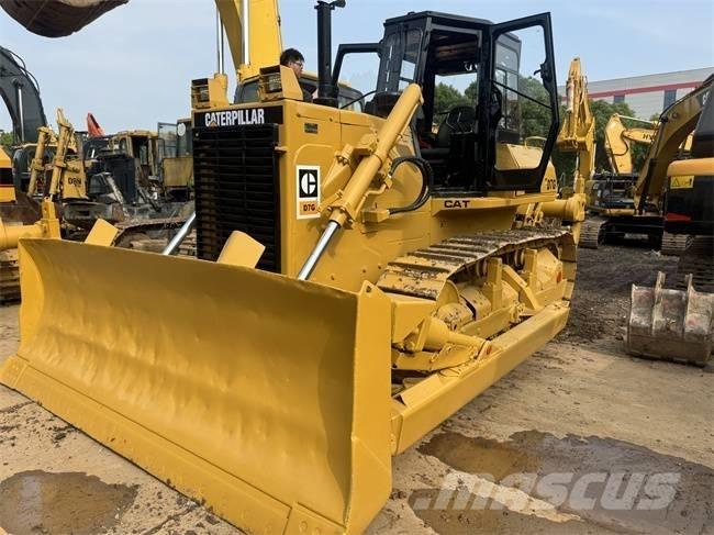 CAT D 7 G Верижни булдозери

