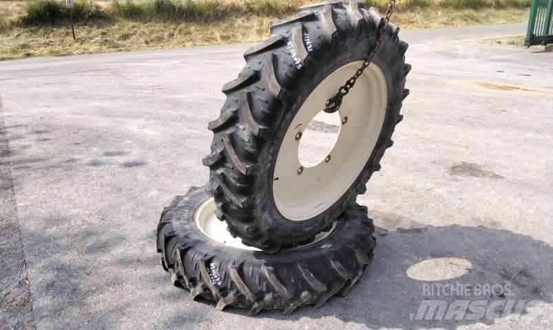 Kleber 11.2R32 Колелета/Гуми