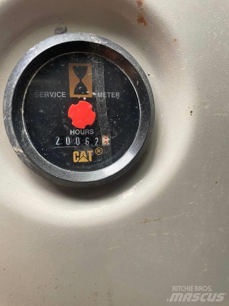 CAT 321 C LCR Верижен екскаватор