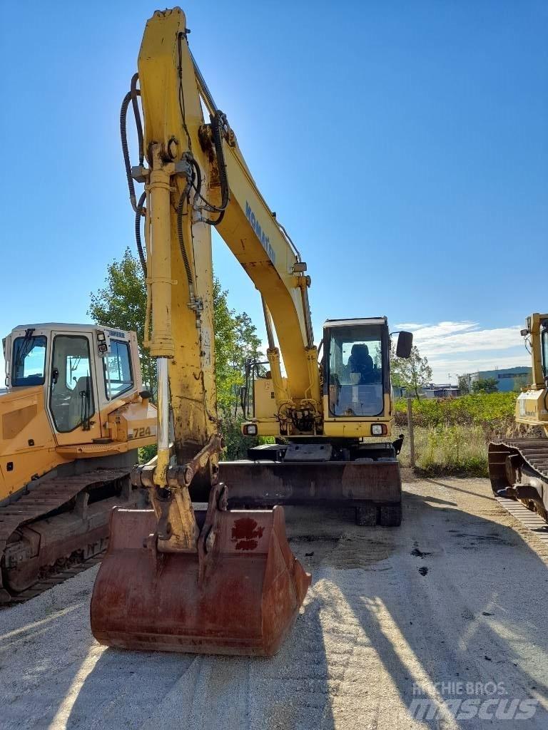 Komatsu PW200-7 Колесни екскаватори