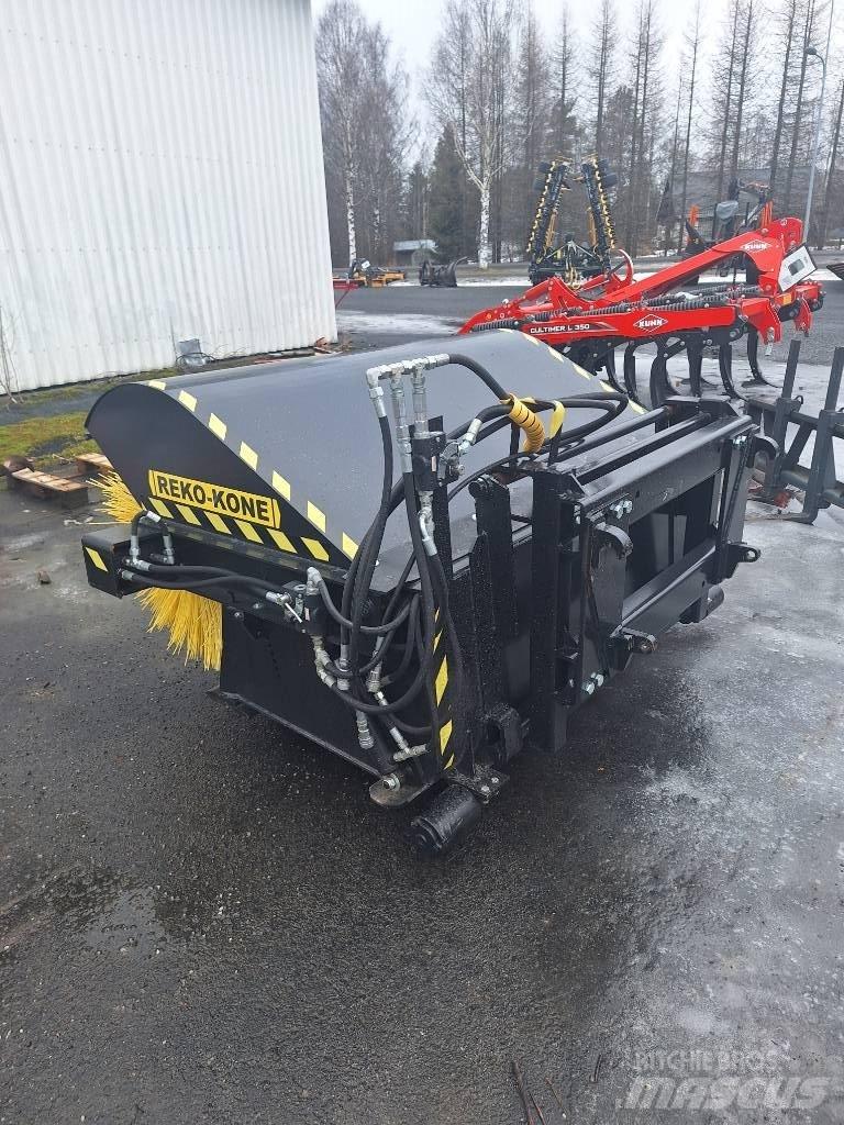Reko KH 1800 Автоматични метачки с четки